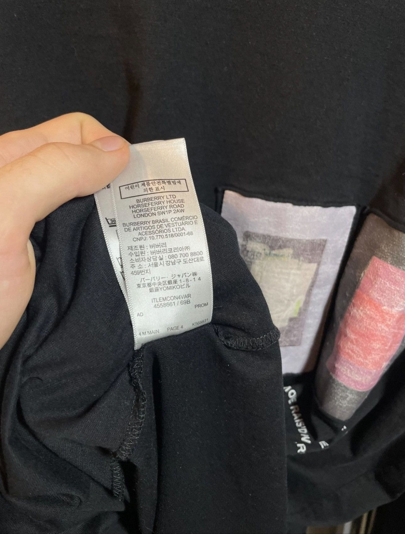 Burberry × Designer Burberry Cut-out detail print t-shirt Made in Italy Size US L / EU 52-54 / 3 - 9 Thumbnail