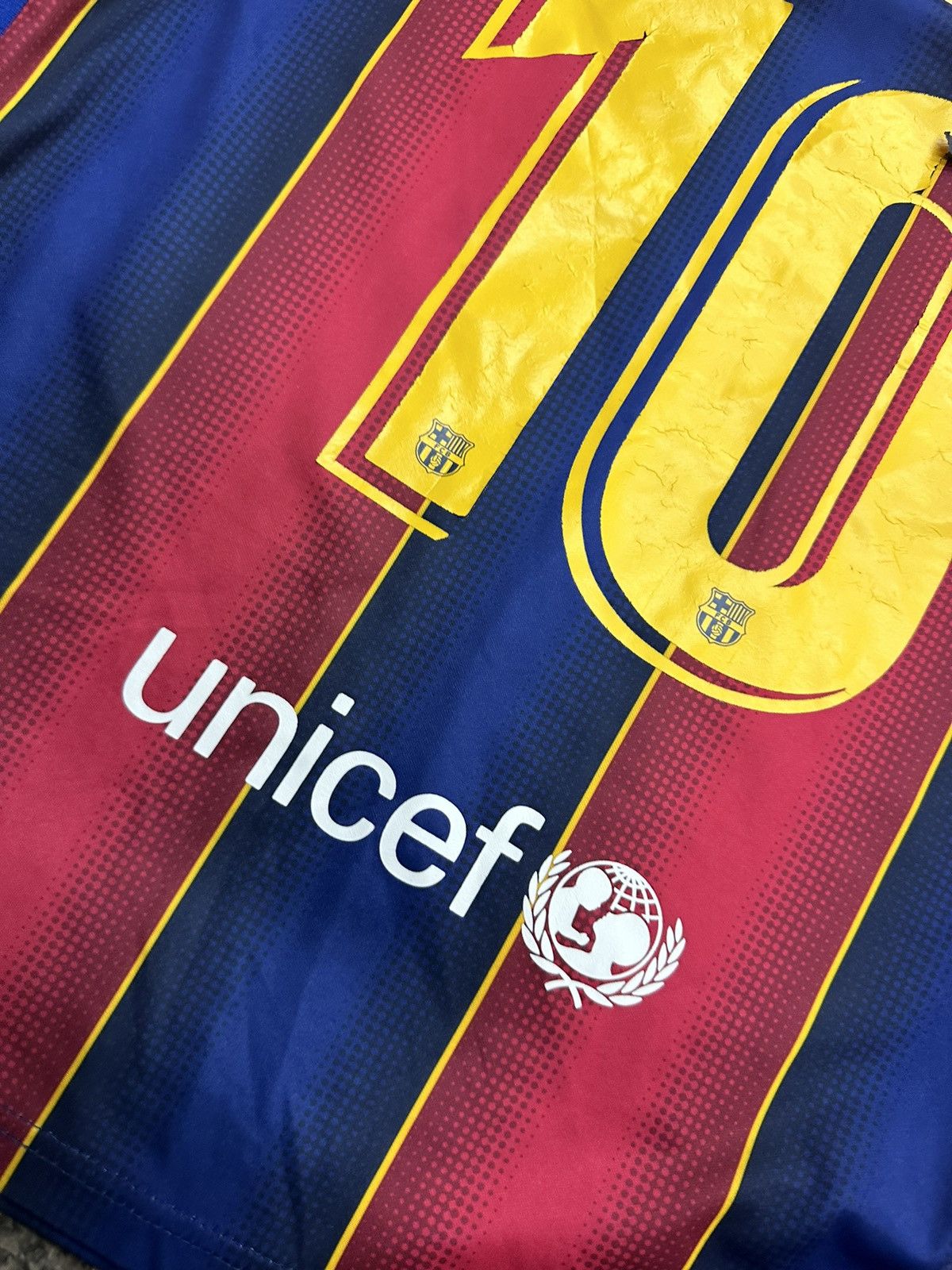 Vintage Barcelona soccer jersey Size US L / EU 52-54 / 3 - 8 Thumbnail