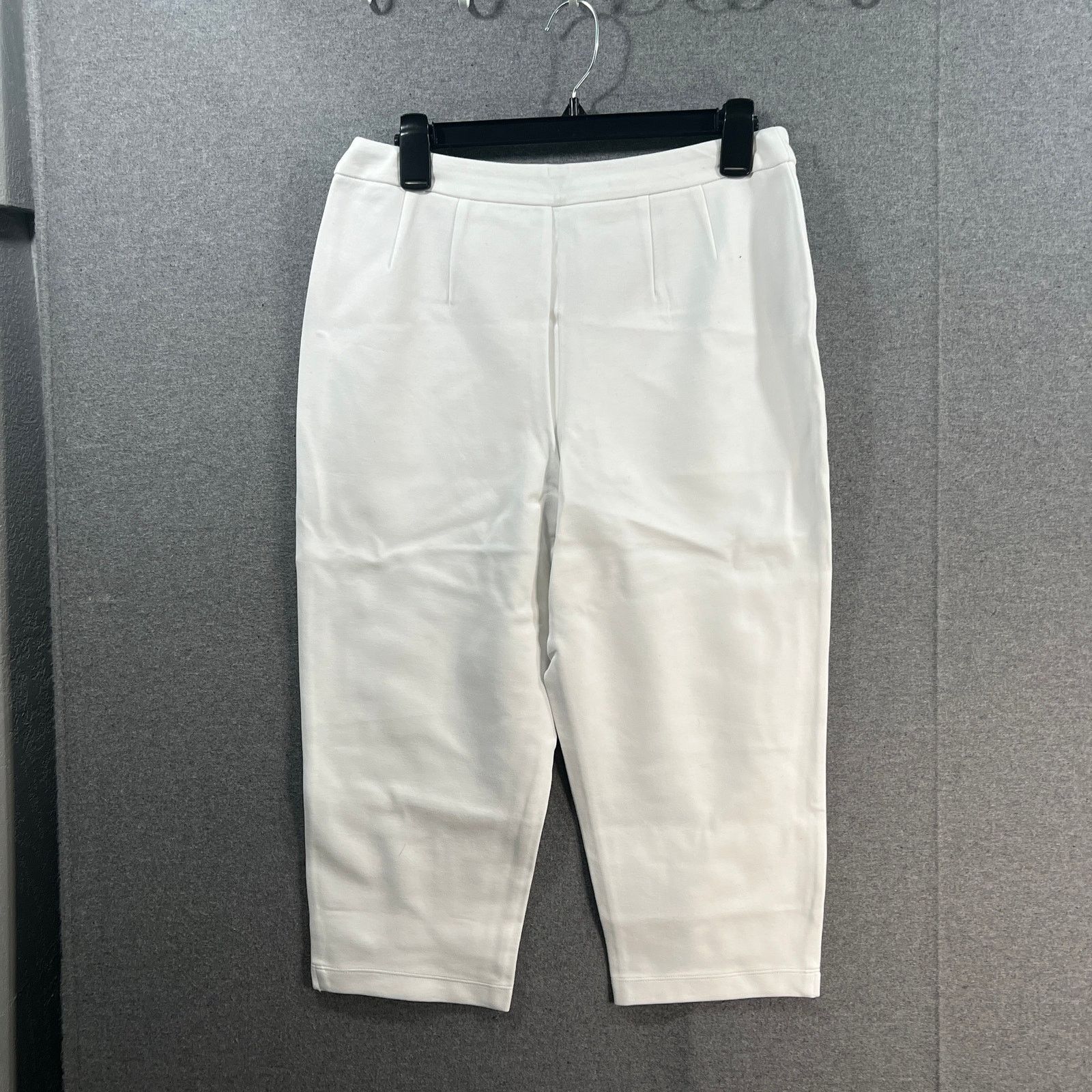 Other Joan Rivers Petite Signature Knit Capri Pants White Size 30" / US 8 / IT 44 - 2 Thumbnail