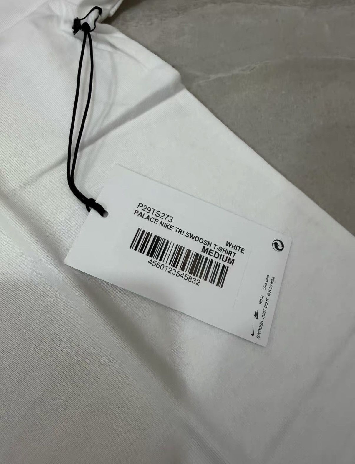 Palace PALACE x Nike FW25 Crew Neck Short J34 Size US M / EU 48-50 / 2 - 4 Thumbnail