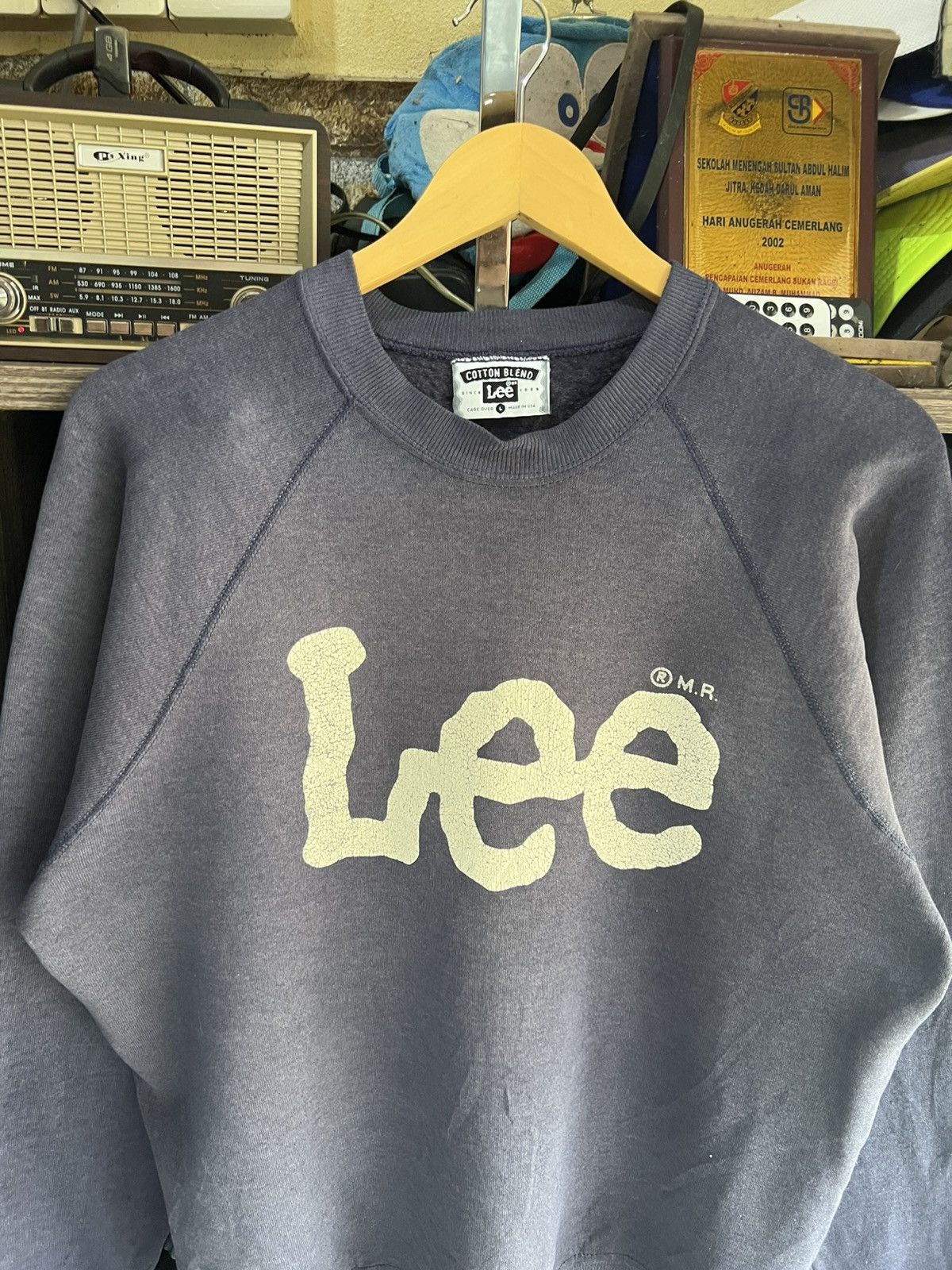 Lee 🔥Vintage Sun Faded Lee Made in Usa Crewneck Sweatshirt Size US M / EU 48-50 / 2 - 4 Thumbnail