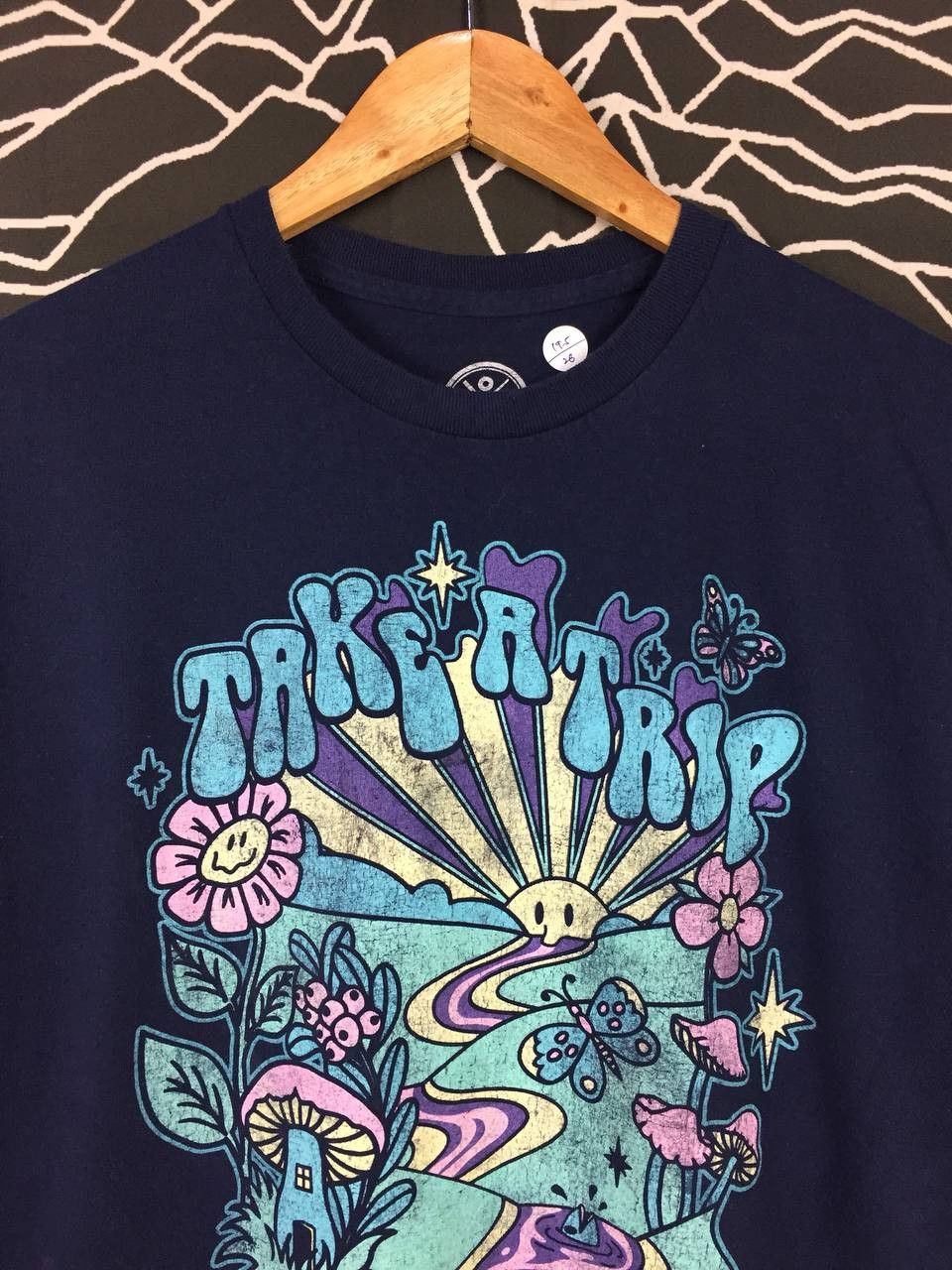 Vintage ODM Take A Trip With Nature Graphic Tee Size US M / EU 48-50 / 2 - 3 Thumbnail