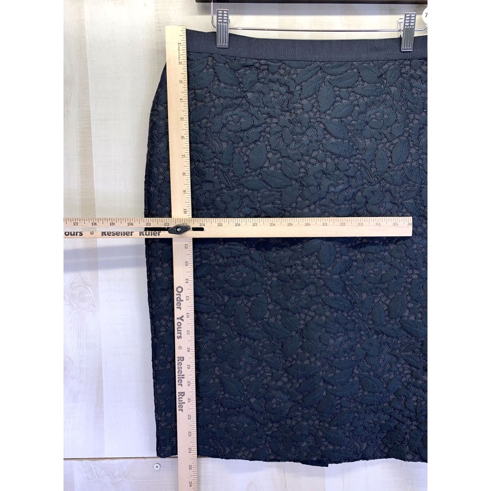 Ann Taylor VINTAGE? No. Ann Taylor Skirt Womens Lace Overlay Lined Pencil Straight Deep Blue/Green Size 10-7990 Size 32" / US 10 / IT 46 - 3 Thumbnail