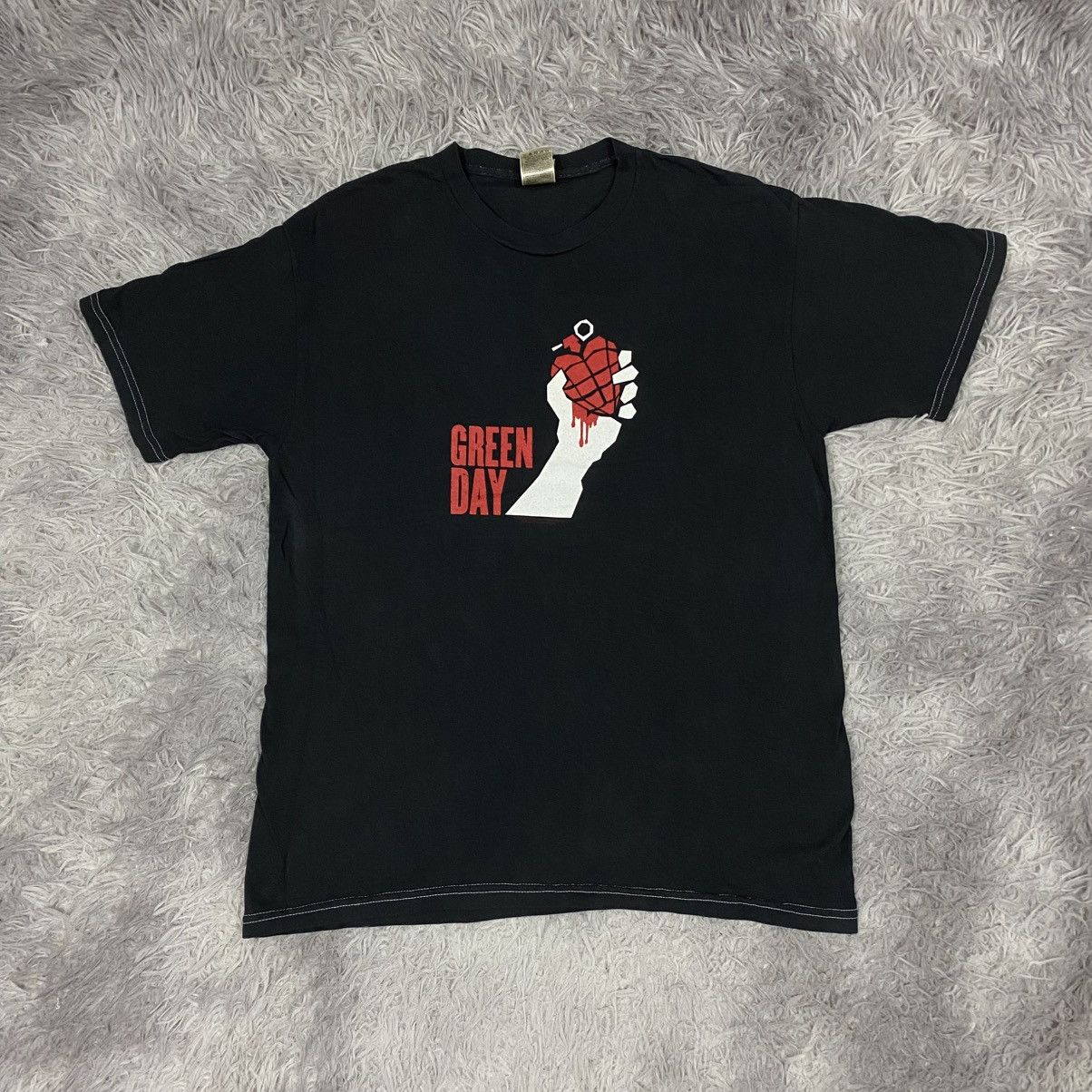 Band Tees × Fruit Of The Loom × Vintage Vintage Y2K pop punk band green day american idiot tour Size US L / EU 52-54 / 3 - 1 Thumbnail