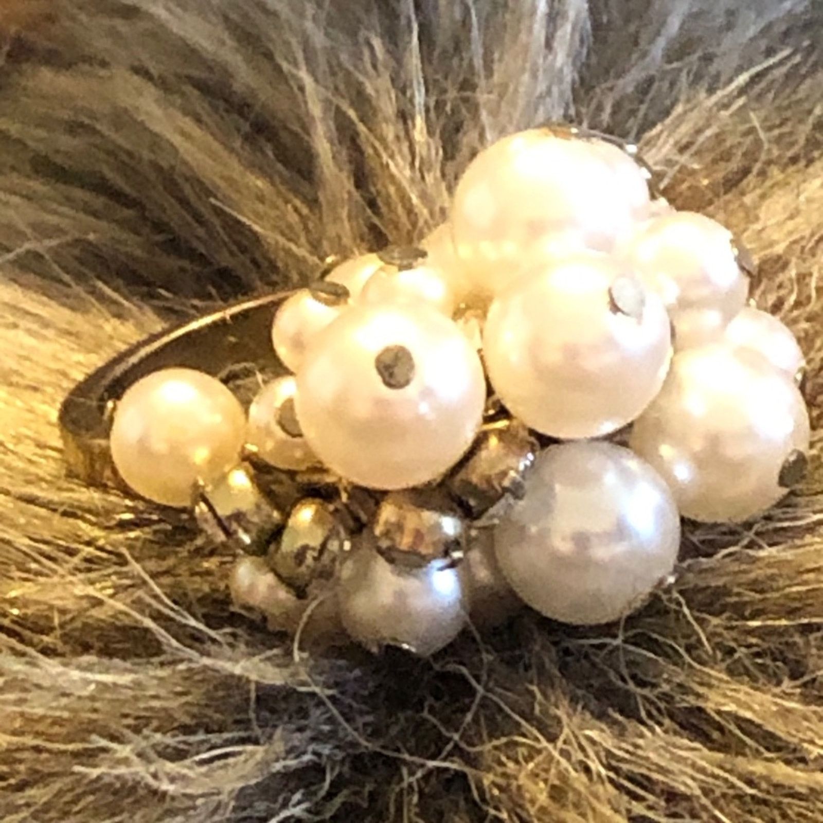 Jewelry Faux pearl and rhinestone bauble cluster ring Size ONE SIZE - 2 Thumbnail