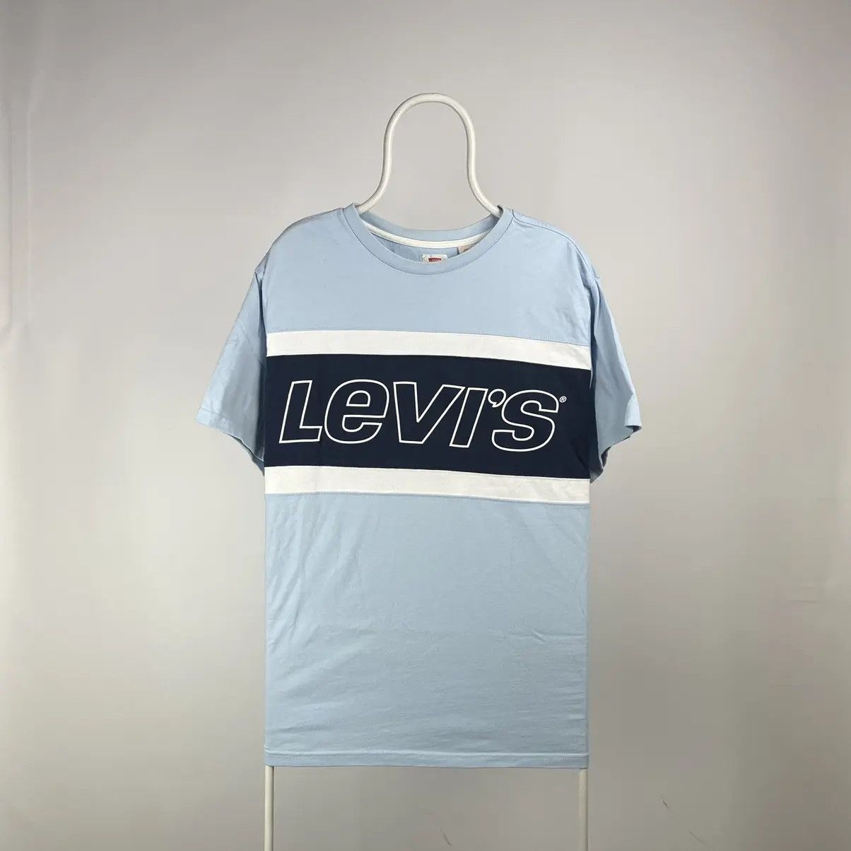 Levi's Levis box logo T-shirt casual streetwear size XLarge Size US XL / EU 56 / 4 - 1 Thumbnail