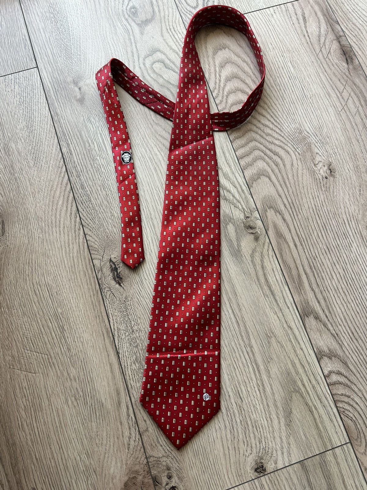 Versace × Vintage Vintage Versace Silk Italy Luxury Tie dior ysl og Size ONE SIZE - 1 Thumbnail