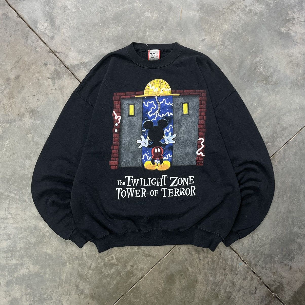 Vintage store Disney tower of terror crewneck