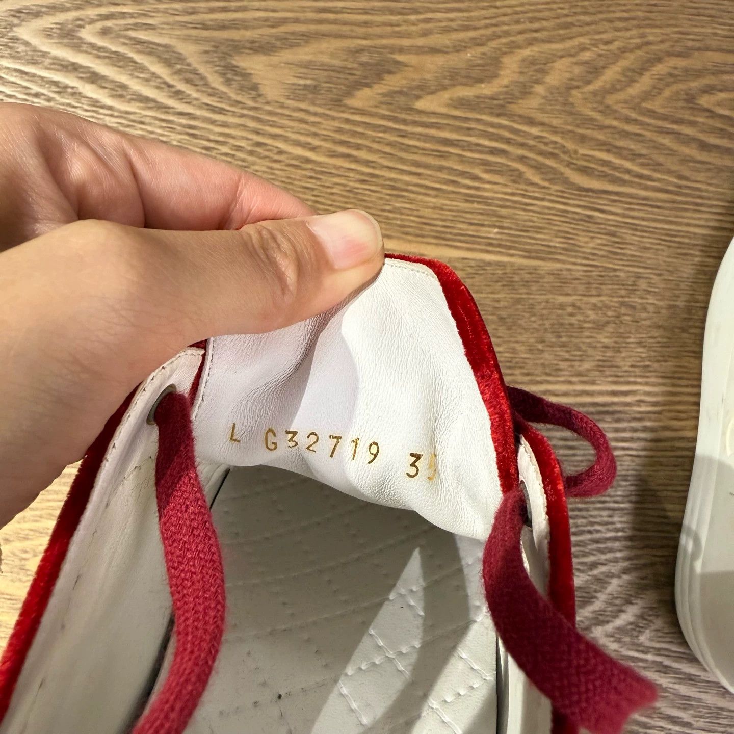 Chanel Chanel feb156 velvet red-white logo sneakers women's Size US 4 / IT 34 - 7 Thumbnail