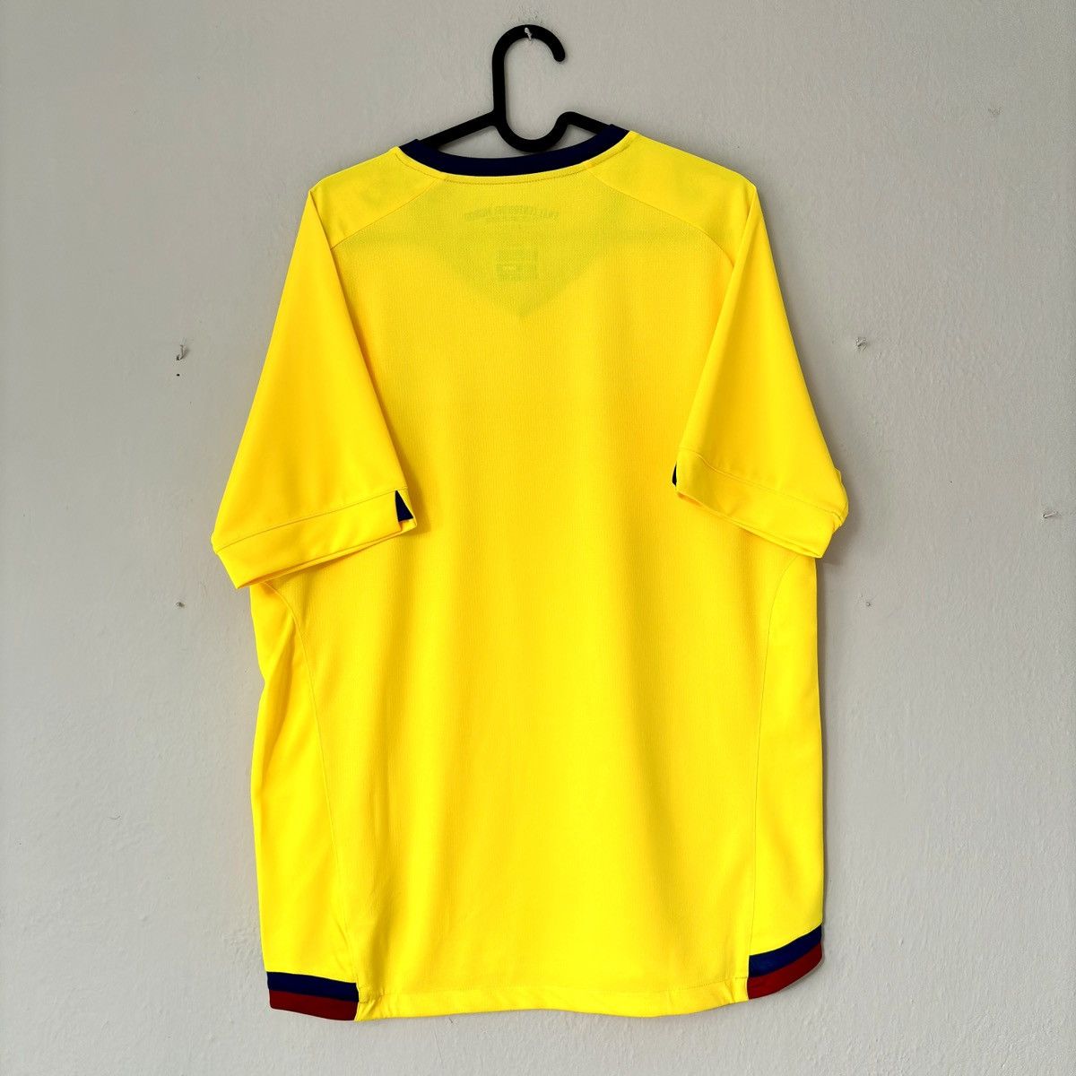 Other NEW 2017 2018 Ecuador Marathon Home Kit Soccer Jersey Shirt Size US L / EU 52-54 / 3 - 8 Thumbnail