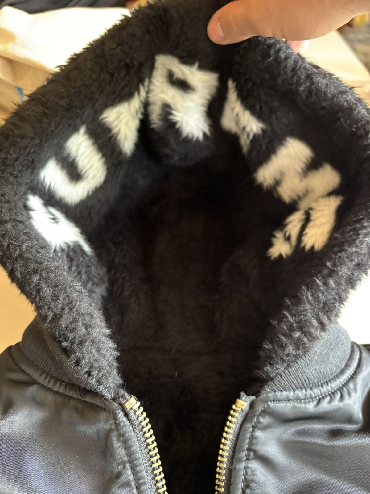 Supreme Supreme Reversible MA-1 Faux Fur Reversible Black Size US L / EU 52-54 / 3 - 3 Thumbnail