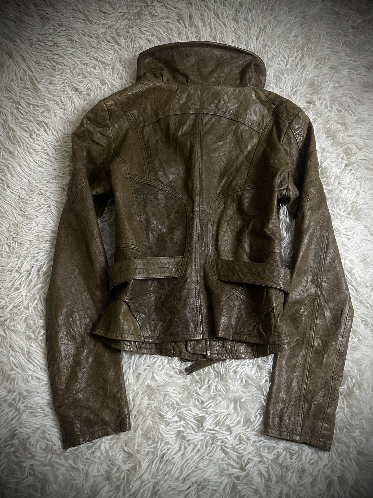 Le Grande Bleu (L.G.B.) rare 2000s italian asymmetric lamb skin leather biker jacket Size US S / EU 44-46 / 1 - 6 Thumbnail