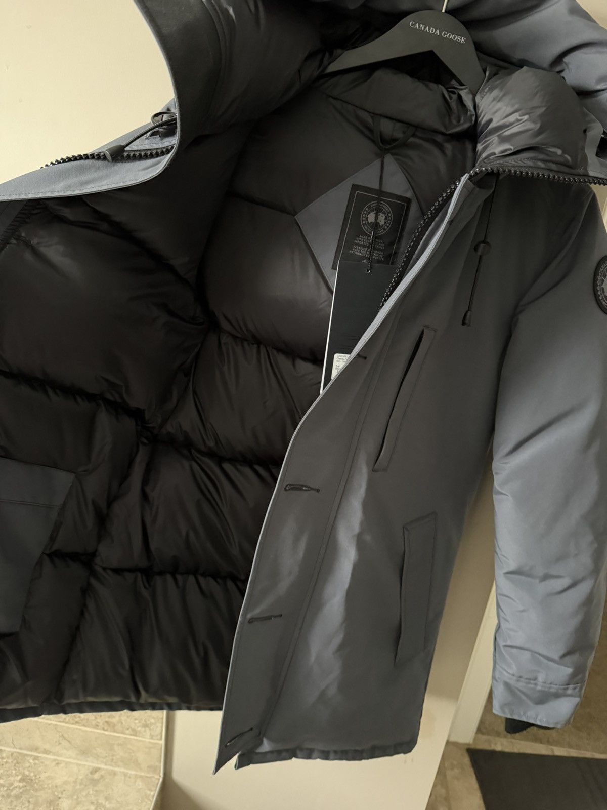 Canada Goose Canada Goose Men Chateau Parka Size US S / EU 44-46 / 1 - 7 Thumbnail