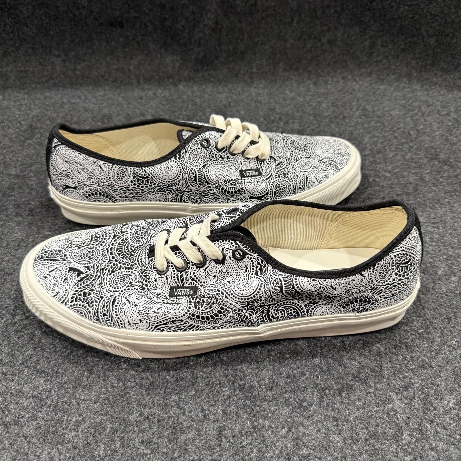 Vans Vans Shoes Men's 12 Black White Vault LX Dragon Paisley Size US 12 / EU 45 - 4 Thumbnail