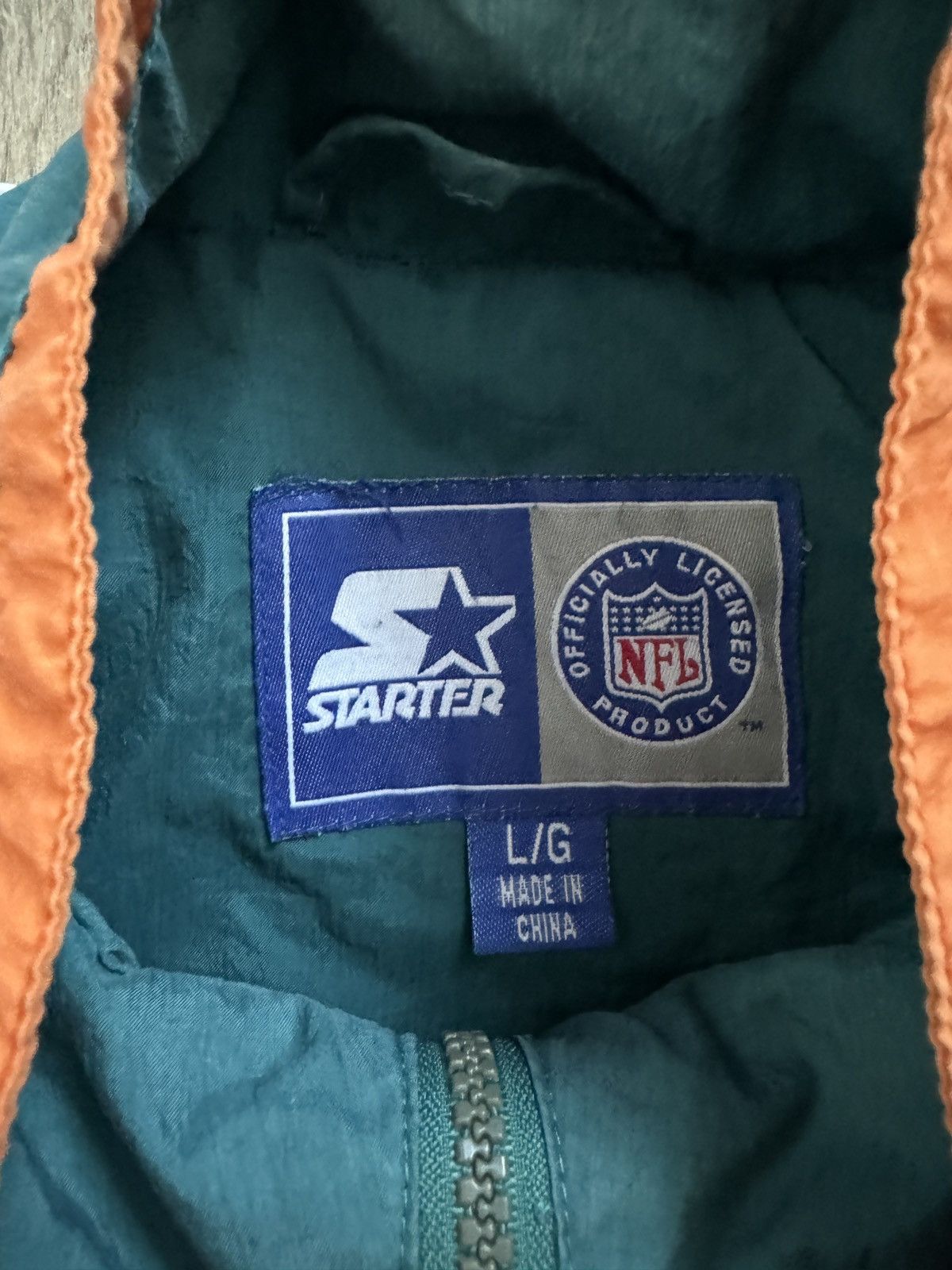 Starter Dolphins jacket from the 90’s Size US L / EU 52-54 / 3 - 5 Thumbnail
