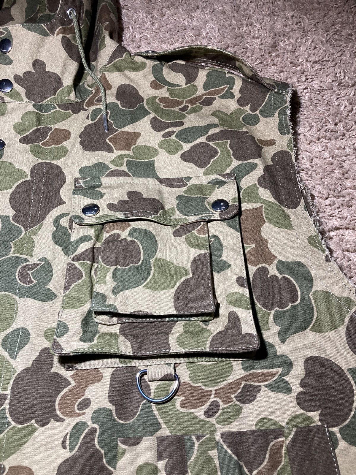 Celine New SS22 Celine Duck Camo Military Cargo Jacket Cut Off Vest Size US XL / EU 56 / 4 - 4 Thumbnail