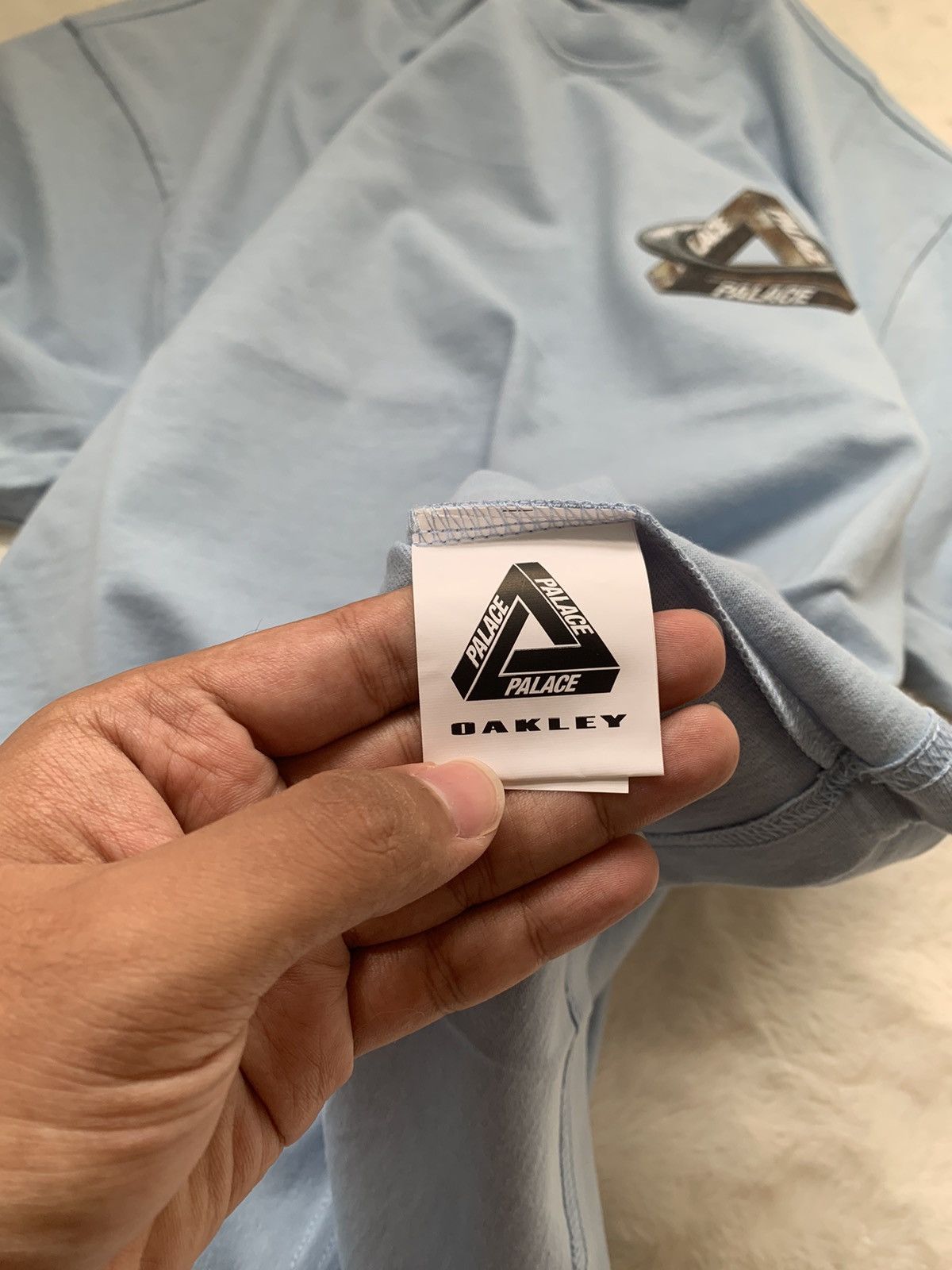 Oakley × Palace Palace X Oakley Tri Logo Tee Size US M / EU 48-50 / 2 - 3 Thumbnail