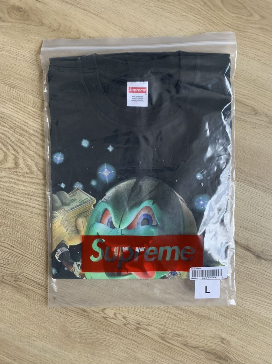 Supreme SALEM short sleeve t shirt