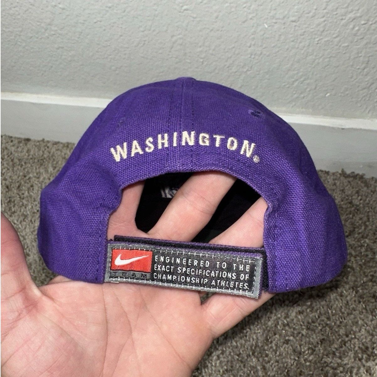 NCAA × Nike VTG Washington University Huskies Nike Team Purple Hat Size ONE SIZE - 3 Thumbnail