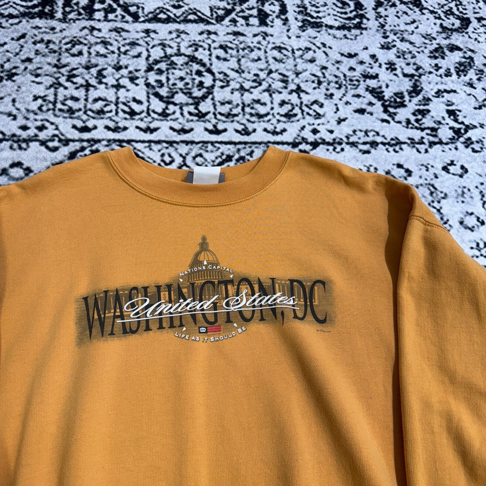 Vintage Vintage Yellow Cotton Crewneck Size XL Y2K Washington DC USA Size US XL / EU 56 / 4 - 4 Thumbnail