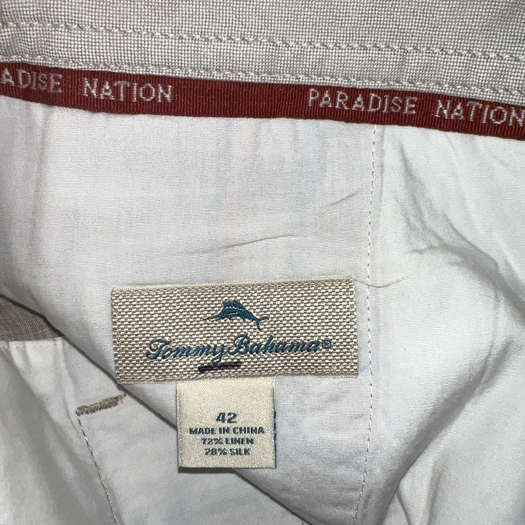 Tommy Bahama Tommy Bahama Beige Linen Blend Plaid Shorts Mens Size 42 Chino Linen Beige Plaid Tommy Bahama Mens 42 Shorts Size US 42 / EU 58 - 5 Thumbnail