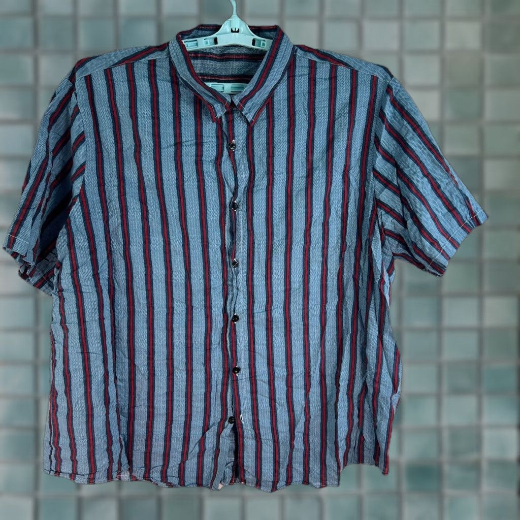Vintage Vat Pave Striped Button-Up Shirt Mens 2XL Blue Short Sleeve Button-Up Shirt Mens 2XL Blue Striped Casual All Seasons Vintage No N/A Size US XXL / EU 58 / 5 - 1 Thumbnail