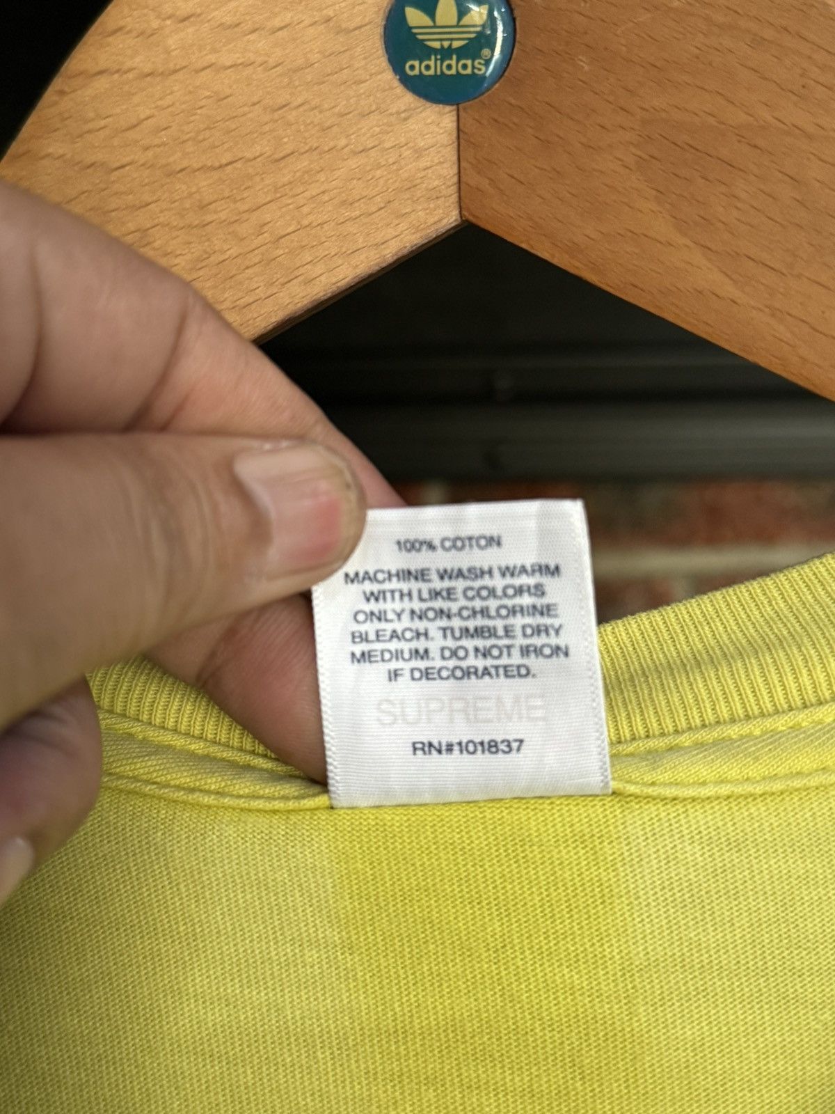 Supreme × Vintage Vintage Supreme New Shit From Dealer Faded Tee Size US L / EU 52-54 / 3 - 6 Thumbnail