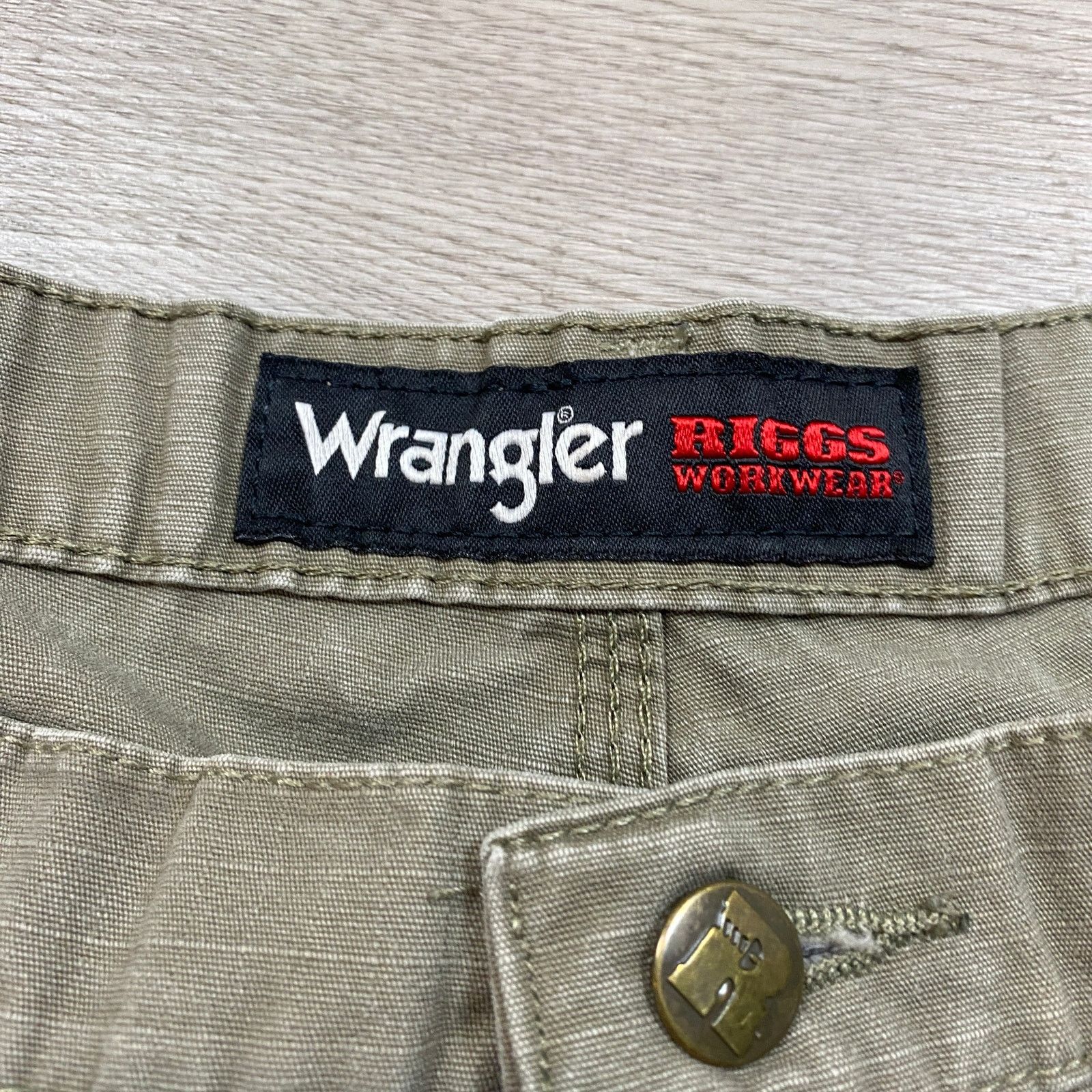 Wrangler Wrangler Riggs Workwear Cargo 11" Shorts Men's 38 Size US 38 / EU 54 - 4 Thumbnail