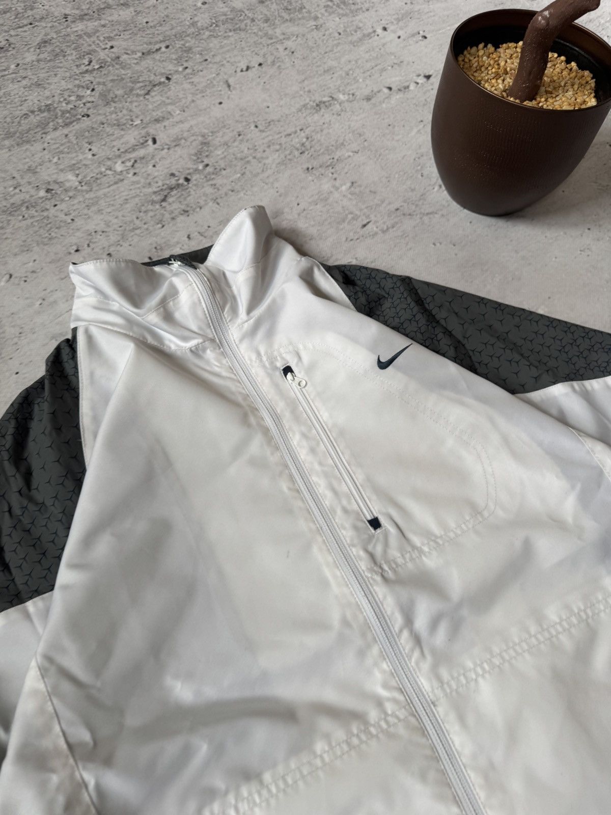 Nike × Vintage NIKE AIR MAX VINTAGE BASIC LOGO OVERSIZE BAGGY LIGHT JACKET Size US S / EU 44-46 / 1 - 7 Thumbnail