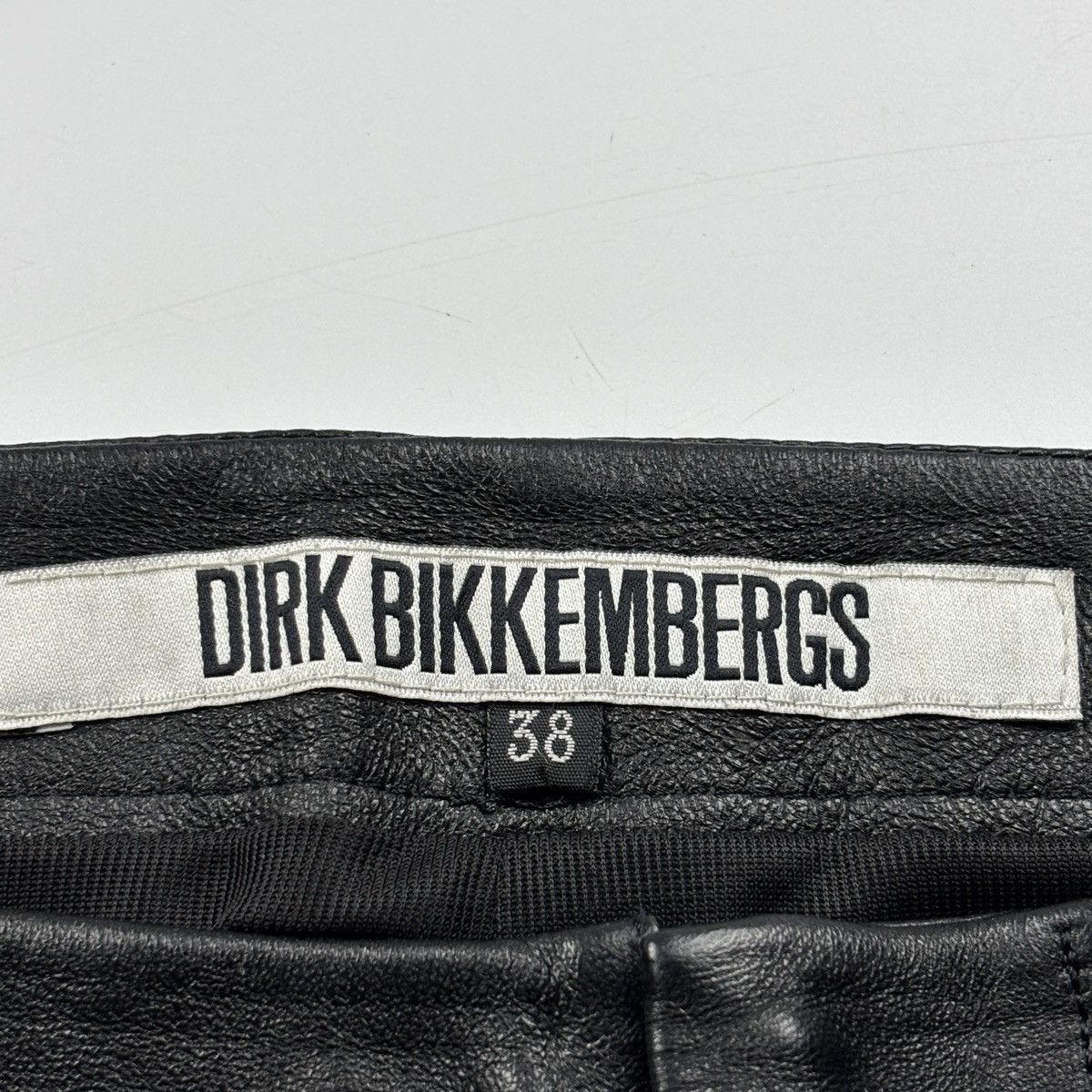 Dirk Bikkembergs Dirk Bikkembergs Leather Pants Size 26" / US 2 / IT 38 - 11 Thumbnail