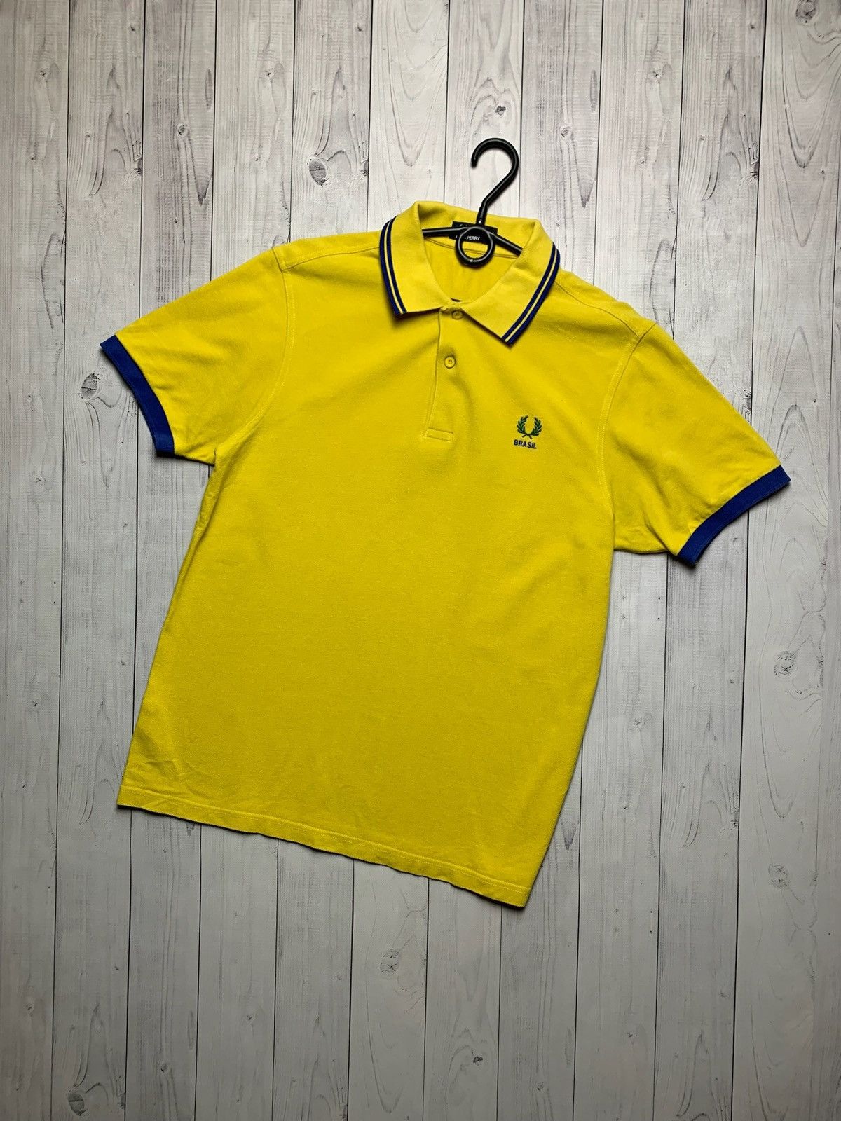 Vintage Fred Perry x Brazil polo rare yellow Brasil logo