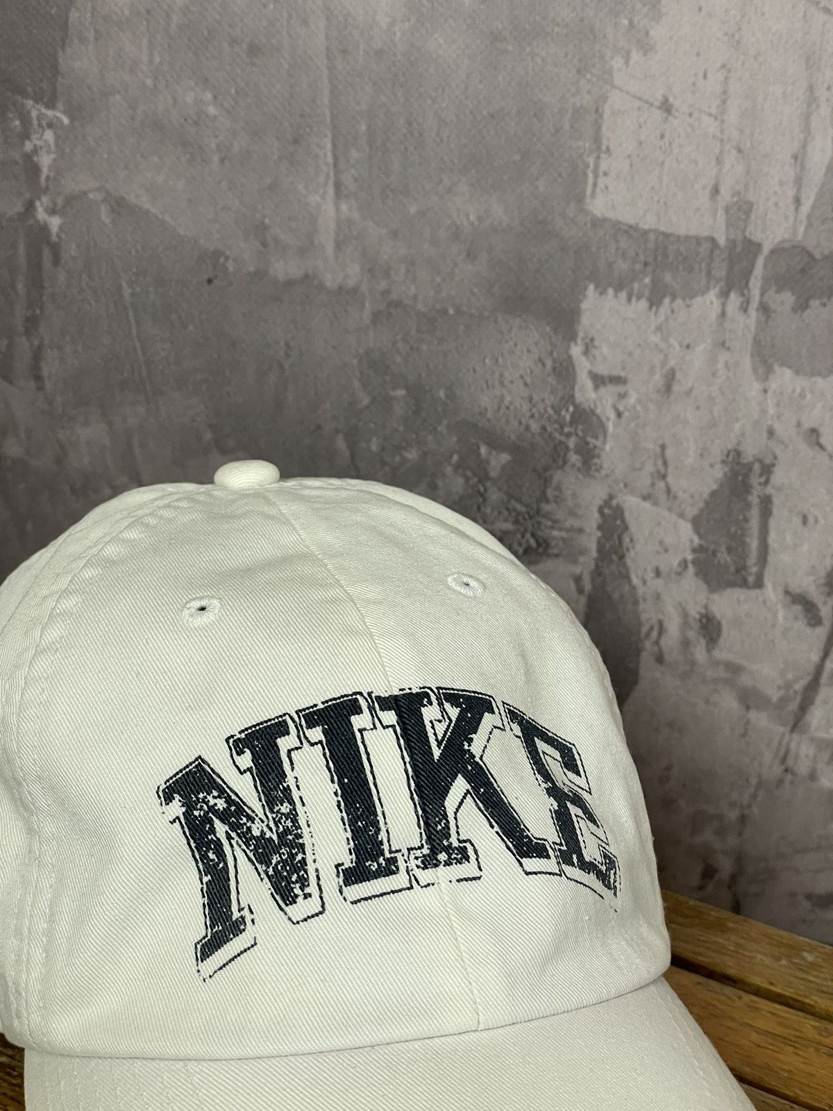 Nike CRAZY Nike big print snapback cap hat retro 90s vintage Size ONE SIZE - 3 Thumbnail