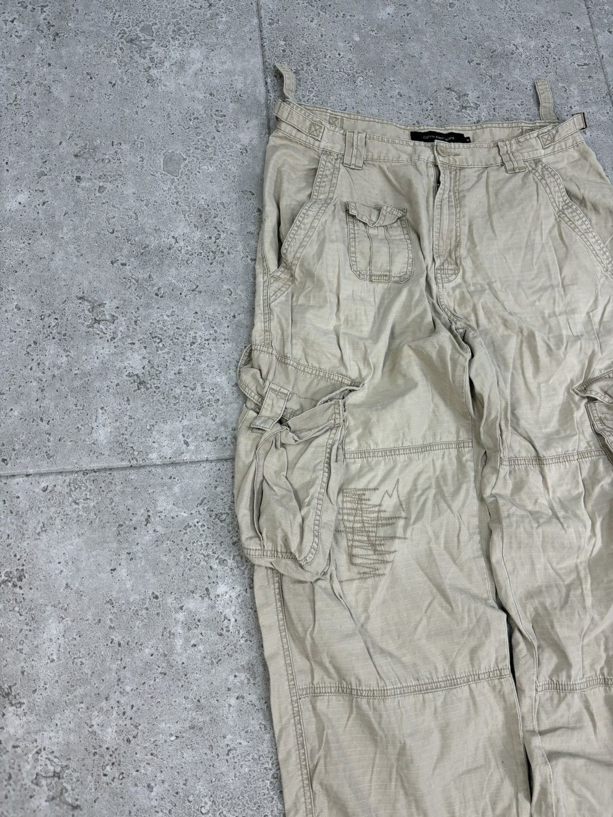 Calvin Klein × Japanese Brand × Vintage Crazy RARE Baggy Cargo Pants 2000s IfWasSixNine Style Y2K Size US 34 / EU 50 - 5 Thumbnail