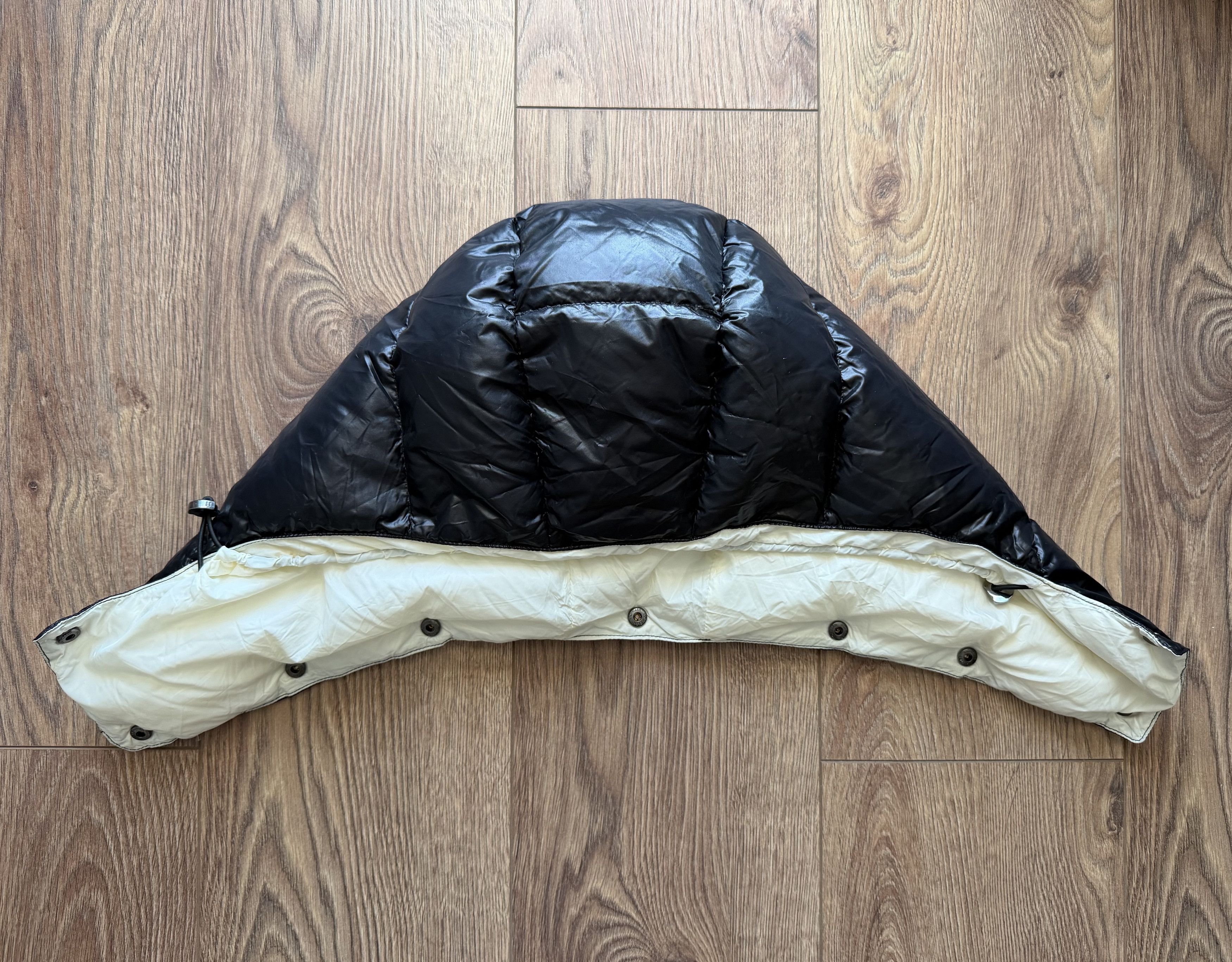 Moncler MONCLER Down Hood For Puffer Jacket Luxury Brand Authentic Size ONE SIZE - 22 Thumbnail