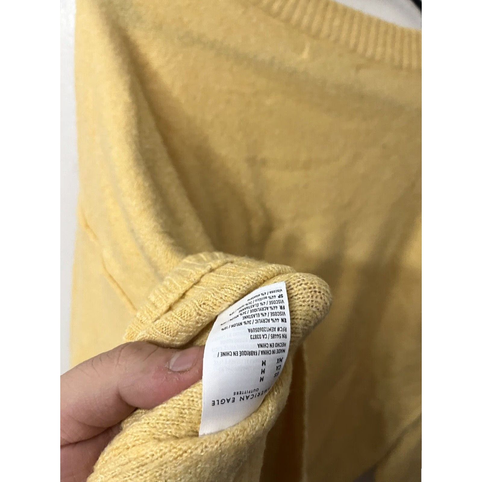 American Eagle Outfitters VINTAGE American Eagle Outfitters Women's Yellow Long Sleeve Sweater Crew Acrylic Knit Casual M Size M / US 6-8 / IT 42-44 - 4 Thumbnail