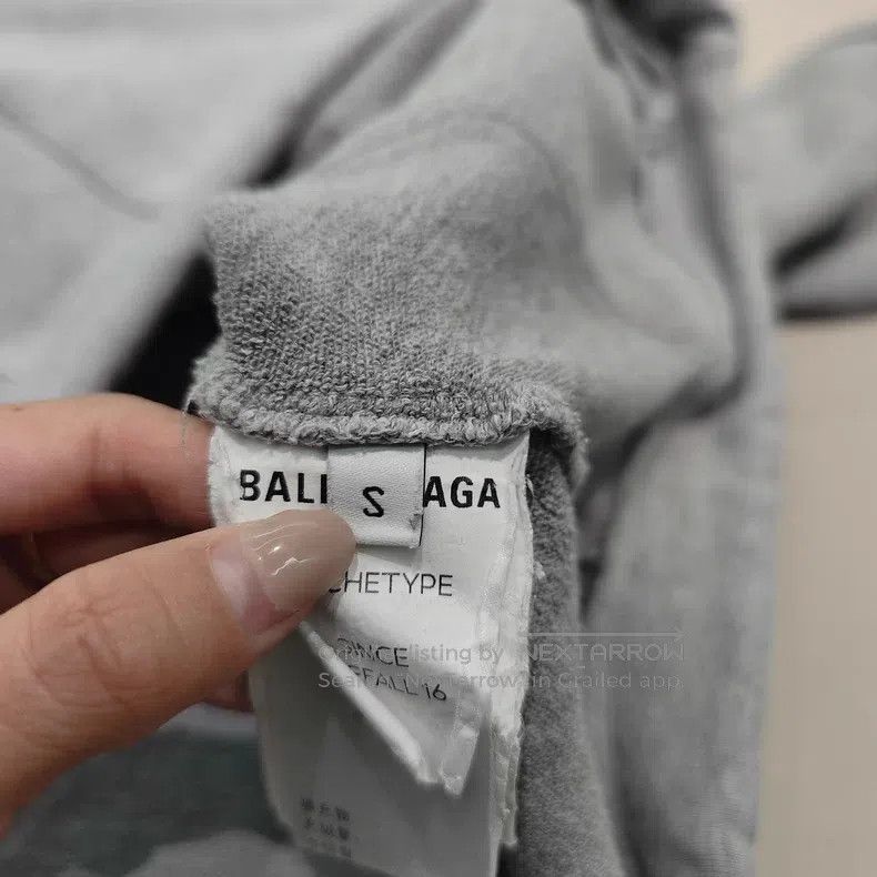 Balenciaga Balenciaga Zip-up jacket Size US S / EU 44-46 / 1 - 8 Thumbnail