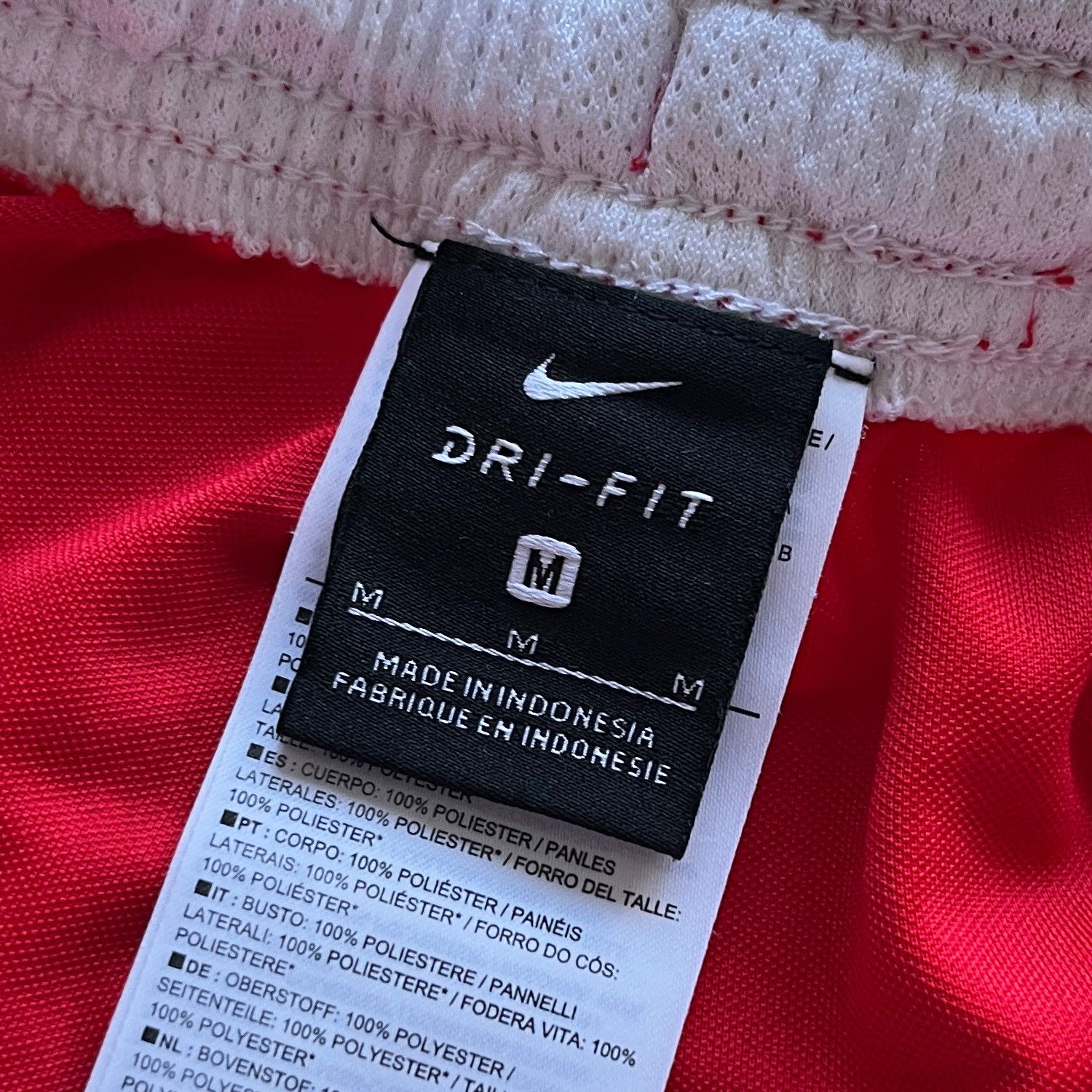 Nike DRI-FIT Featherlight Swoosh Shorts in Red/White Size US 30 / EU 46 - 4 Thumbnail