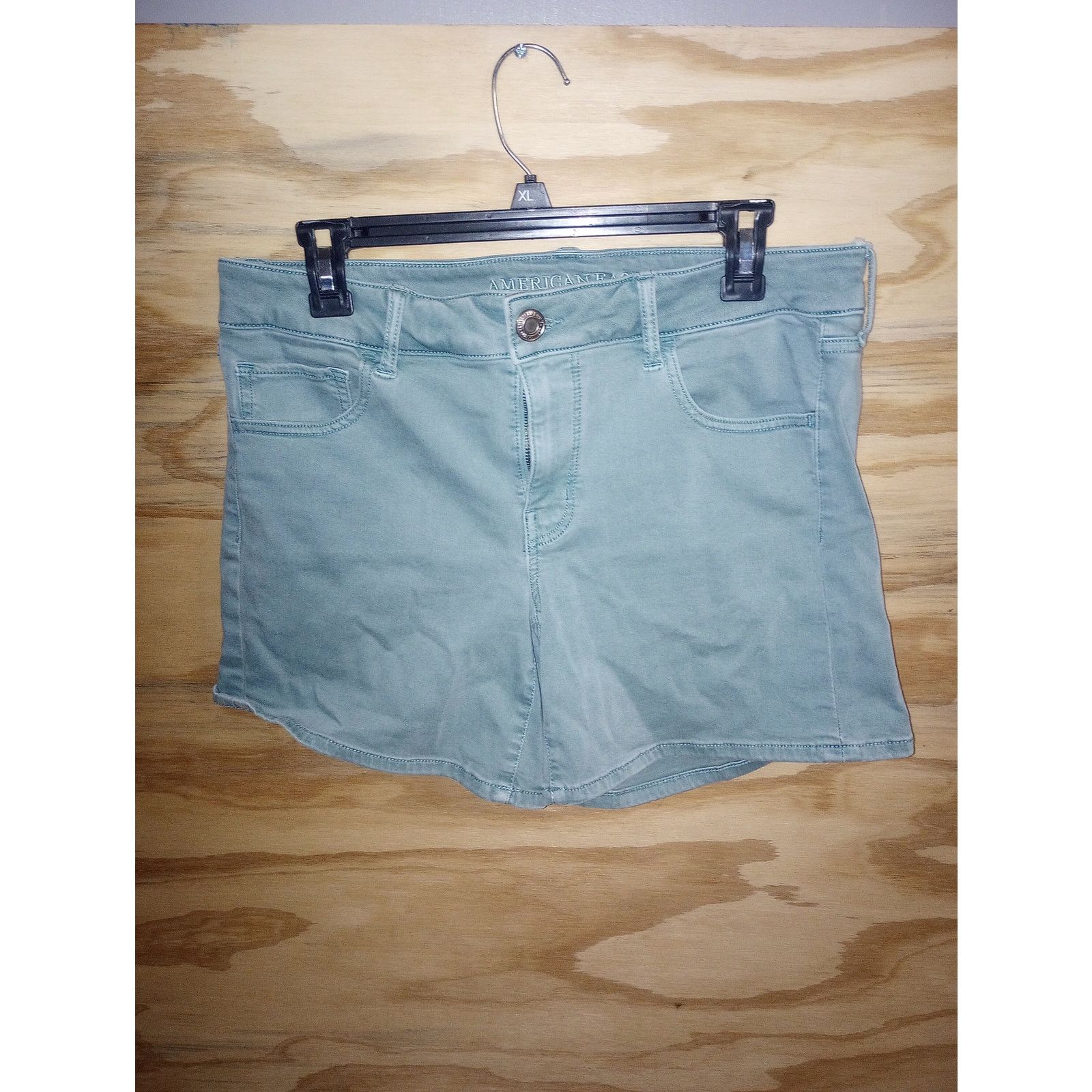 American Eagle Outfitters Women's American Eagle Midi Shorts Bluish Grey 14 Size 36" / US 14 / IT 50 - 1 Preview