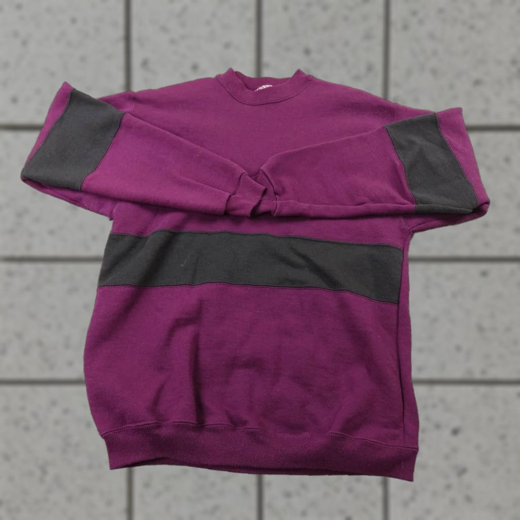 Hanes VTG Hanes Sweatshirt Mens M Purple Black Stripe Pullover Crewneck Sweater USA Size US M / EU 48-50 / 2 - 1 Thumbnail