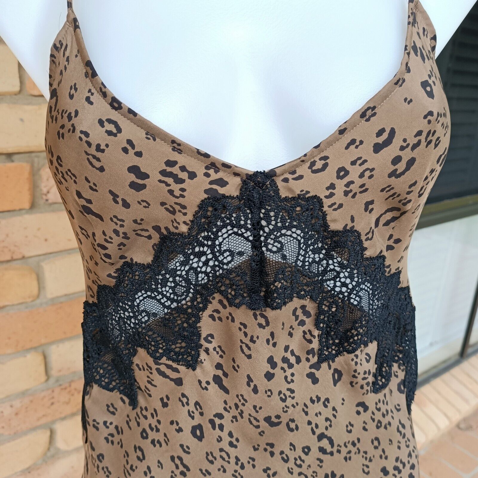 Designer × Uniqlo Carine Roitfeld X Uniqlo Silk Leopard Tank Top Brown Lace Size M / US 6-8 / IT 42-44 - 6 Thumbnail