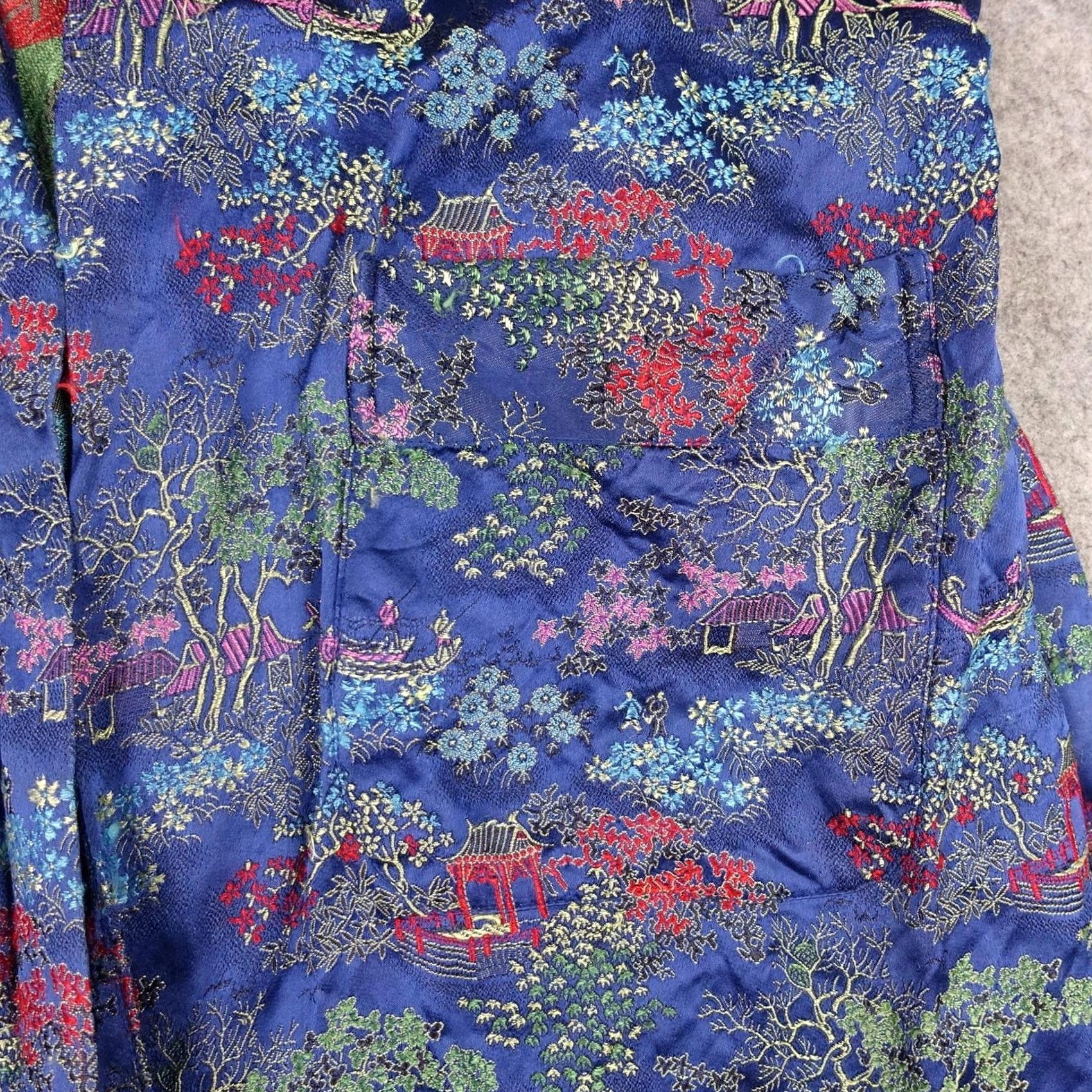 Vintage VINTAGE Solz Squirrel Kimono Blue Satin XL Belted Floral Scenic Chinese Robe XS? Size ONE SIZE - 4 Thumbnail