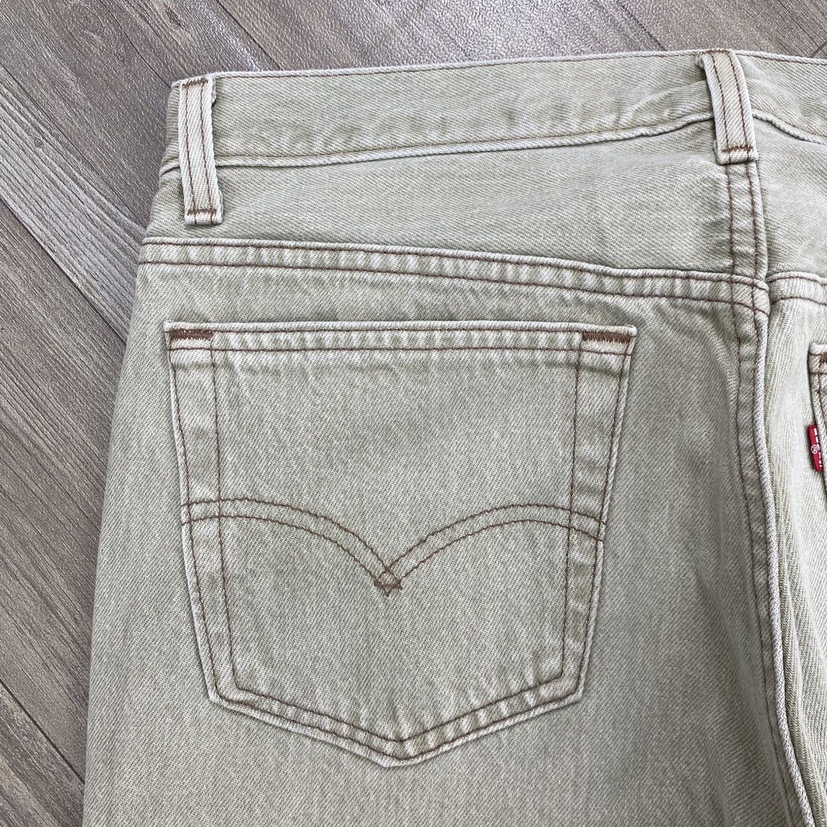 Levi's Vintage Clothing 1990s Vintage Levis Strauss 501 USA 34x30 Jeans Size US 33 - 14 Thumbnail