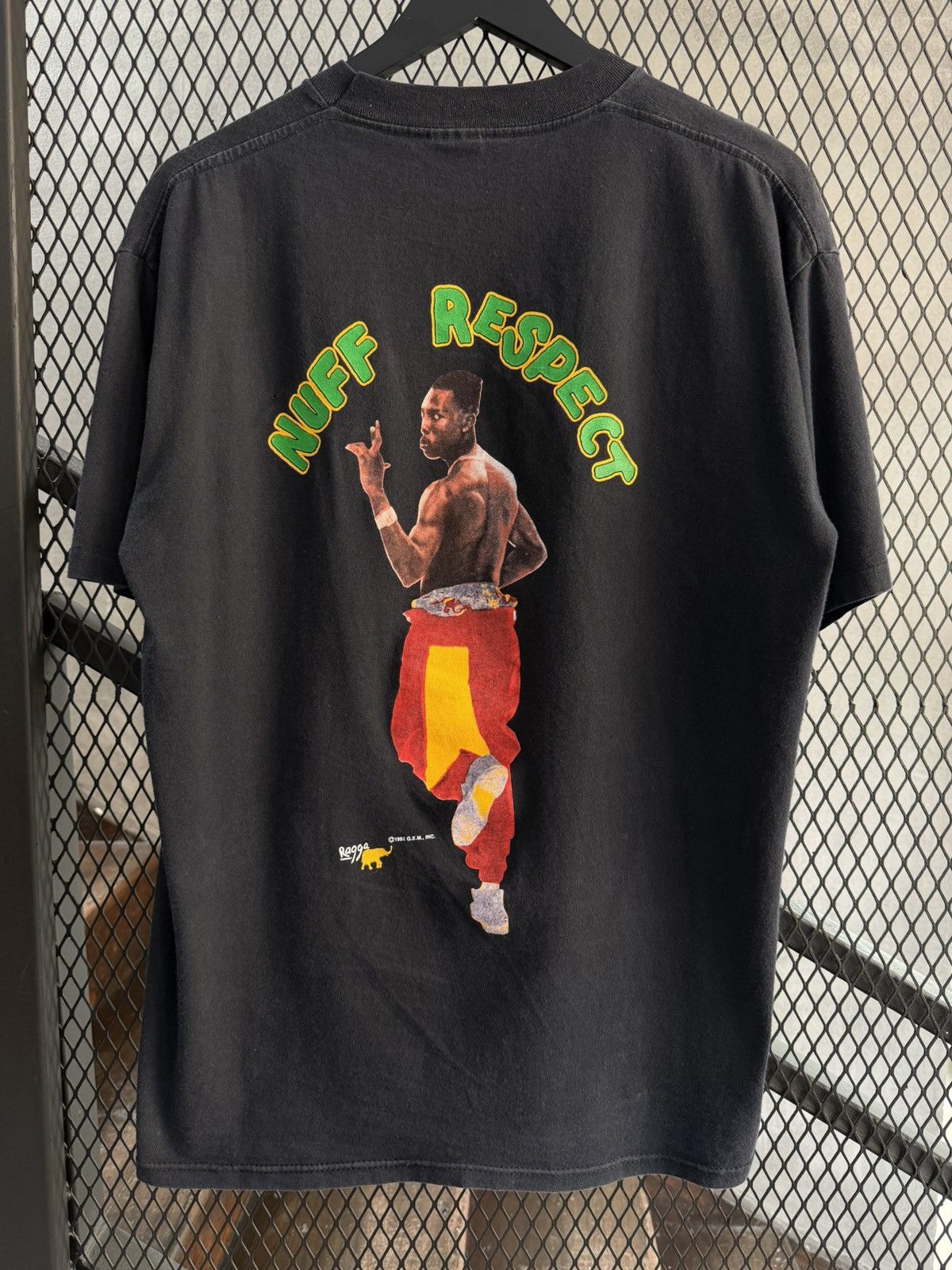 Rap Tees Vintage 1992 Shabba Ranks Nuff Respect Rap Tee Size US L / EU 52-54 / 3 - 4 Thumbnail