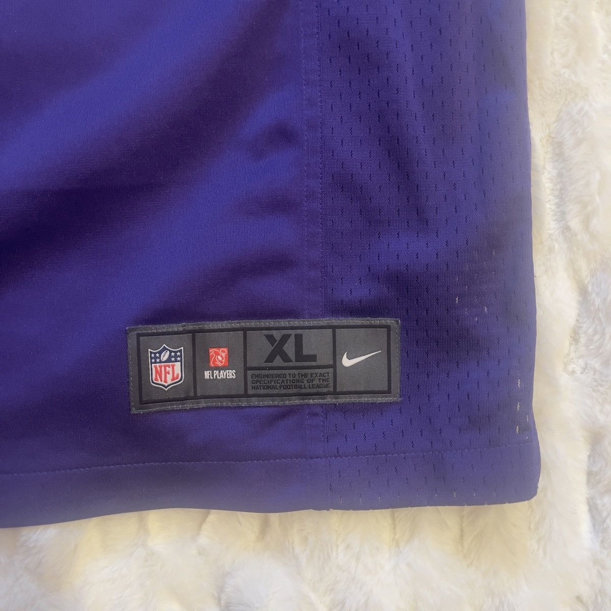 NFL MN Vikings Eric Kendricks Signed Mens (Or Unisex)Jersey Size US XL / EU 56 / 4 - 7 Thumbnail