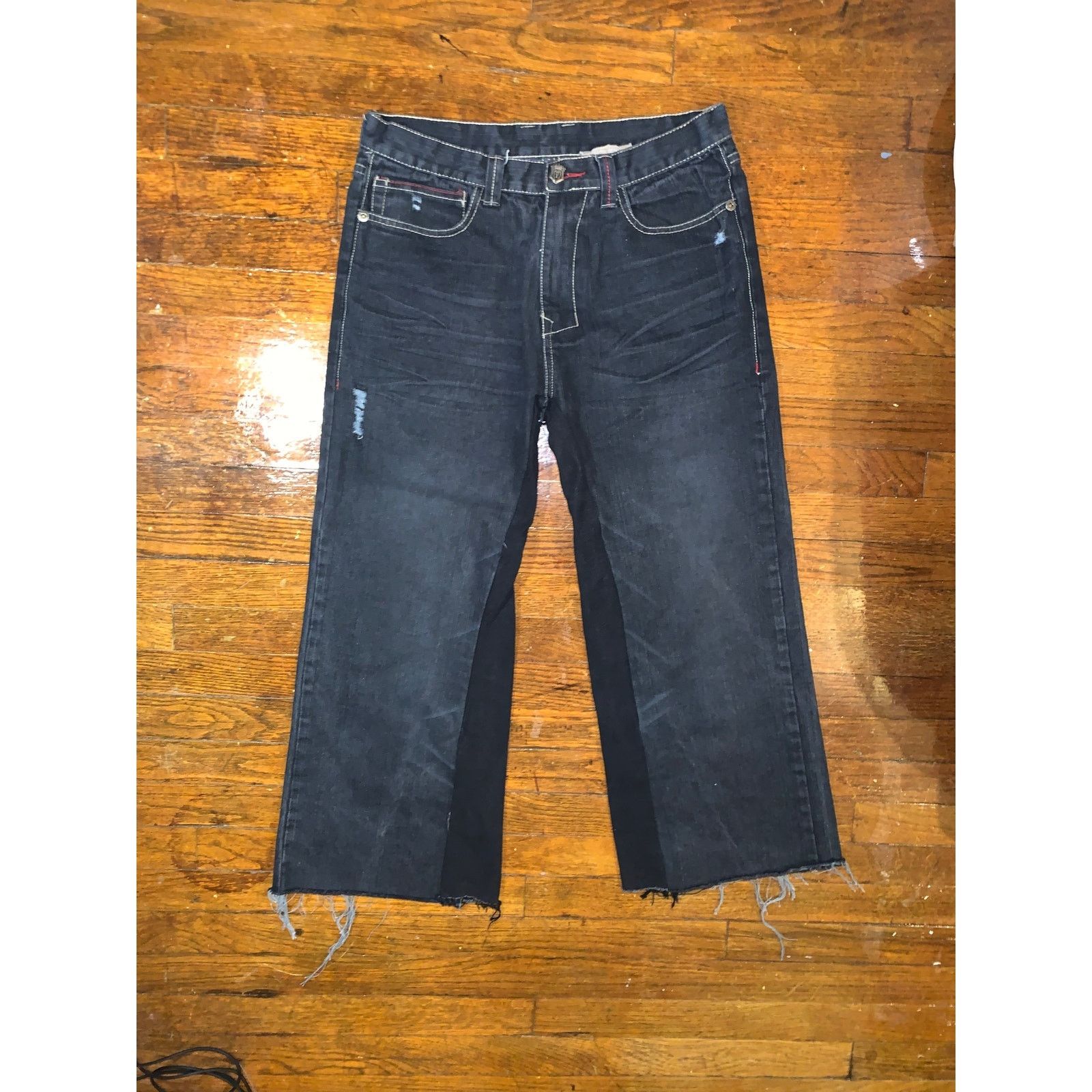 Monarchy Vintage Monarchy Distressed Jeans 34 Cropped Flare Size US 33 - 1 Thumbnail