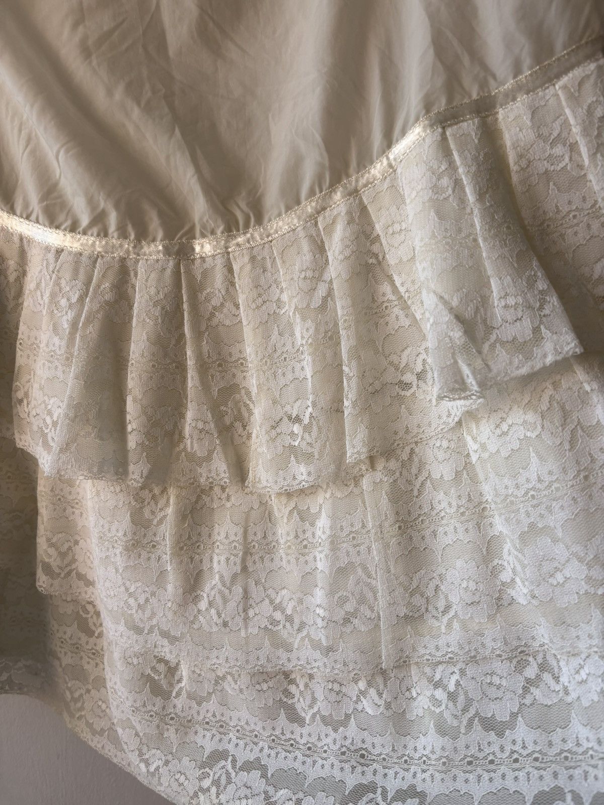 Vintage Vintage petticoat Size 28" / US 6 / IT 42 - 5 Thumbnail