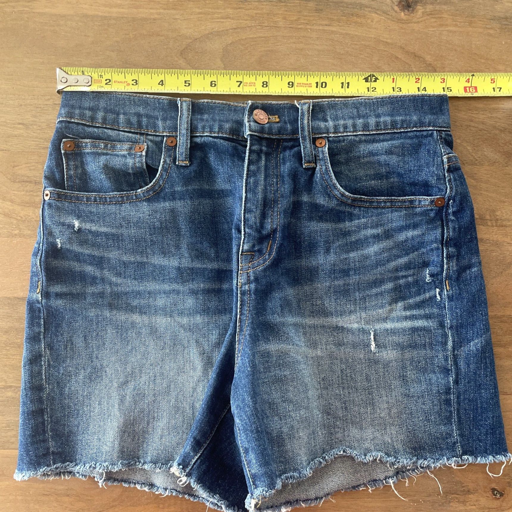 Madewell Madewell Denim Shorts Women 26 Cut Off High Rise Medium Wash 30 Waist Cotton Blend Flat Front Raw Hem 90s Y2K Vintage No Size 26" / US 2 / IT 38 - 5 Thumbnail