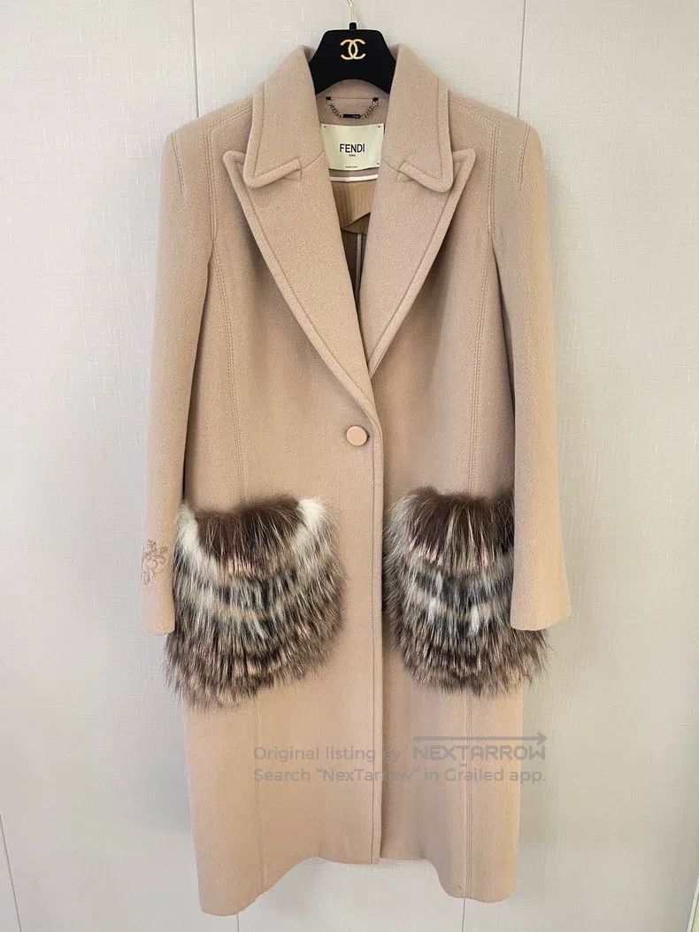 Fendi Fendi Fur and Leather Coat Jacket Size XXS / US 00 / IT 34 - 1 Thumbnail
