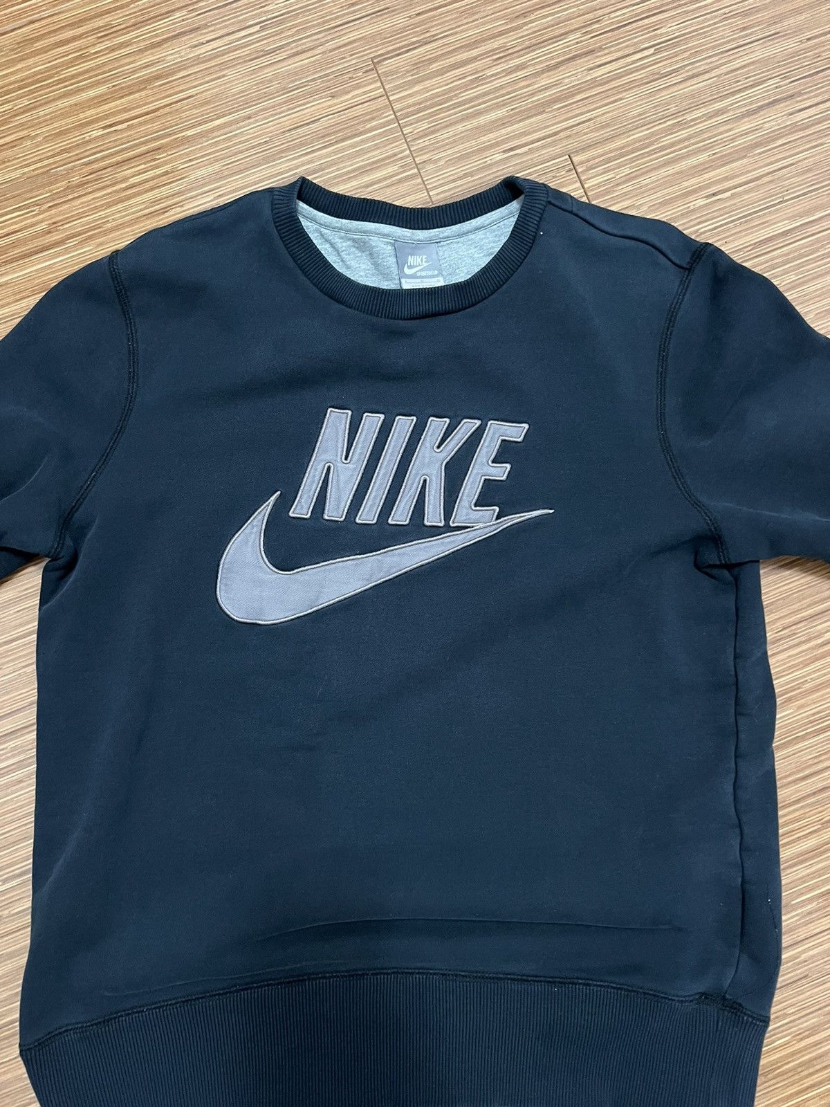 Nike Vintage Nike Sportswear crewneck Size US L / EU 52-54 / 3 - 1 Thumbnail