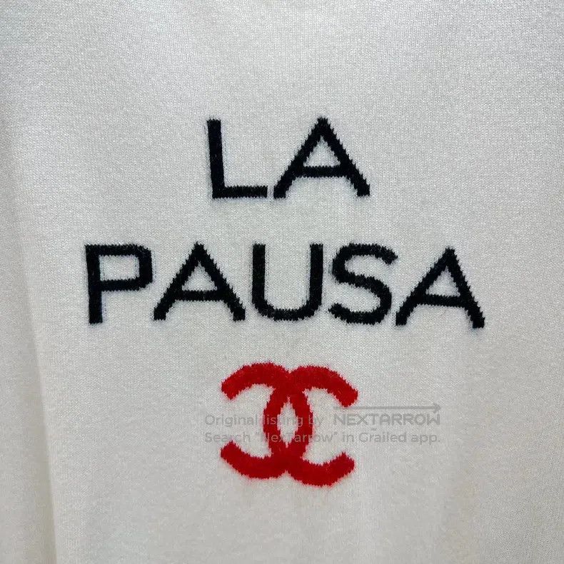 Chanel Chanel White letter knitwear sweater Size XS / US 0-2 / IT 36-38 - 2 Thumbnail